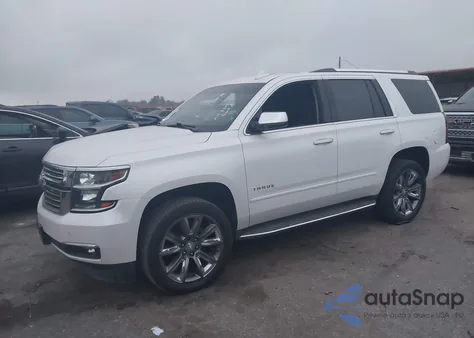 2018 Chevrolet Tahoe Premier z USA, uszkodzony, nr VIN 1GNSCCKC6JR220515